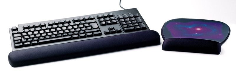 3M™ Gel Filled Wrist-Rest for Keyboard Fabric Covering - Black 71 mm x 483 mm x 20 mm