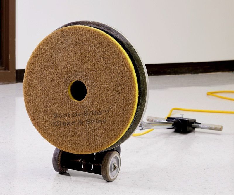 Scotch-Brite ™ Clean & Shine Pad 19 "5 / Pack