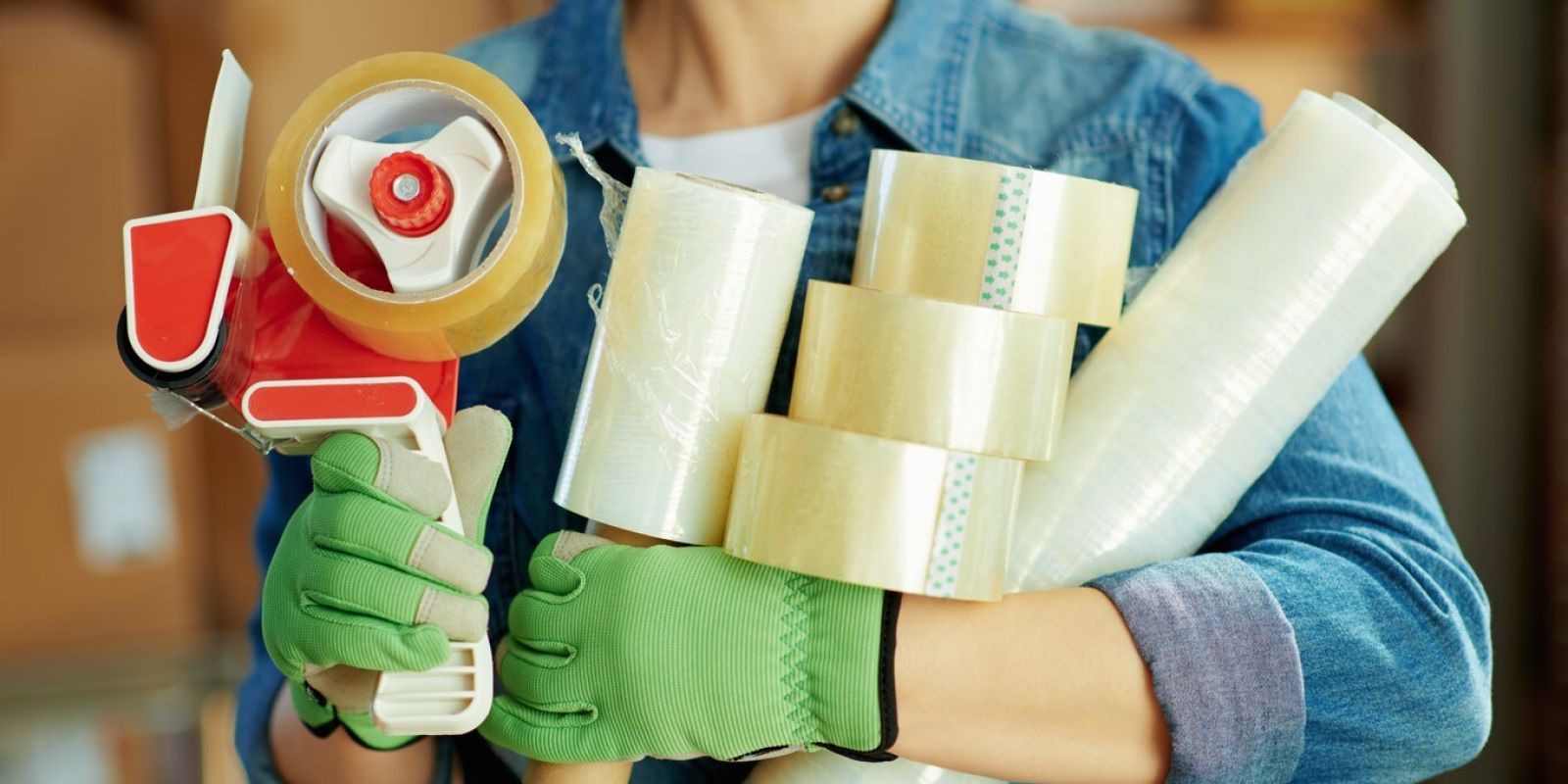 Csomagolószalagok: egyszeregy a biztonságos csomagoláshoz