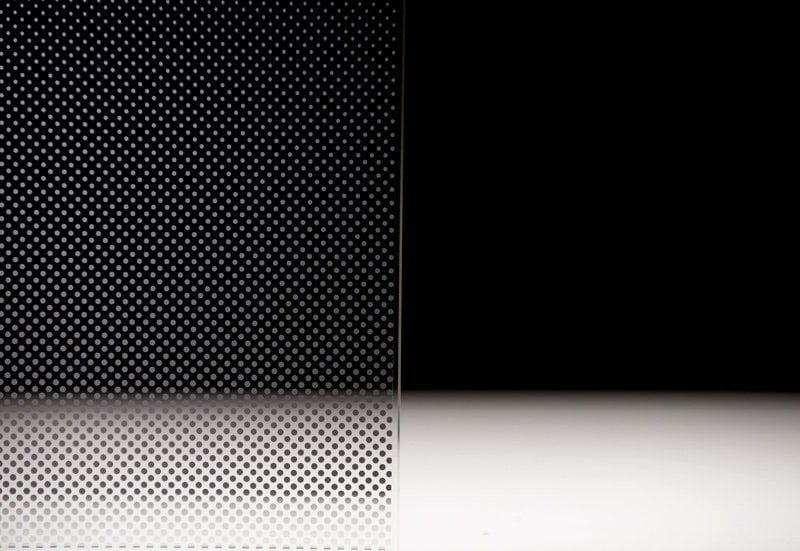 3M™ Fasara™ Glass Finish SH2SIIM Illumina Silver (1.27 m x 30 m)