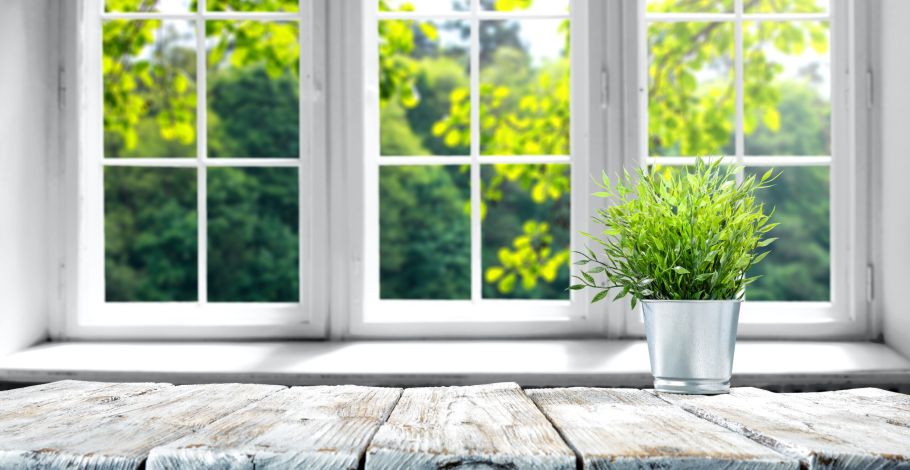 Átlátszó hővédő fólia: energiabarát napvédelem